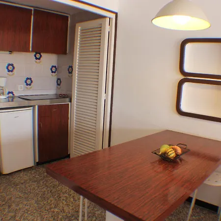 Agi Fragata Appartement *